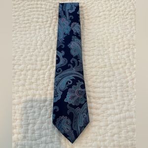 Ike Behar silk necktie.